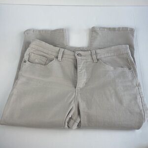 3/$15 mid-rise split hem casual formal cream jean capris slimming effect size 8